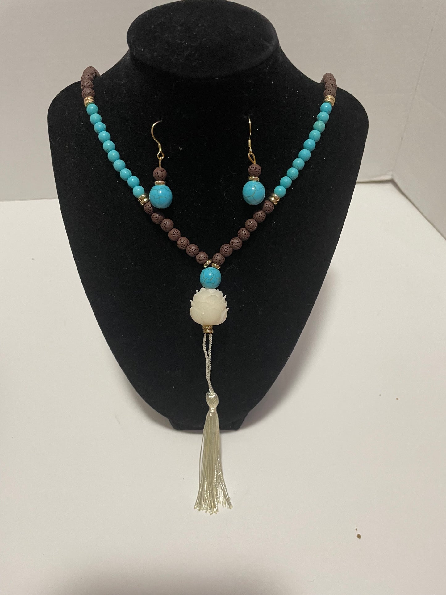 Necklace set