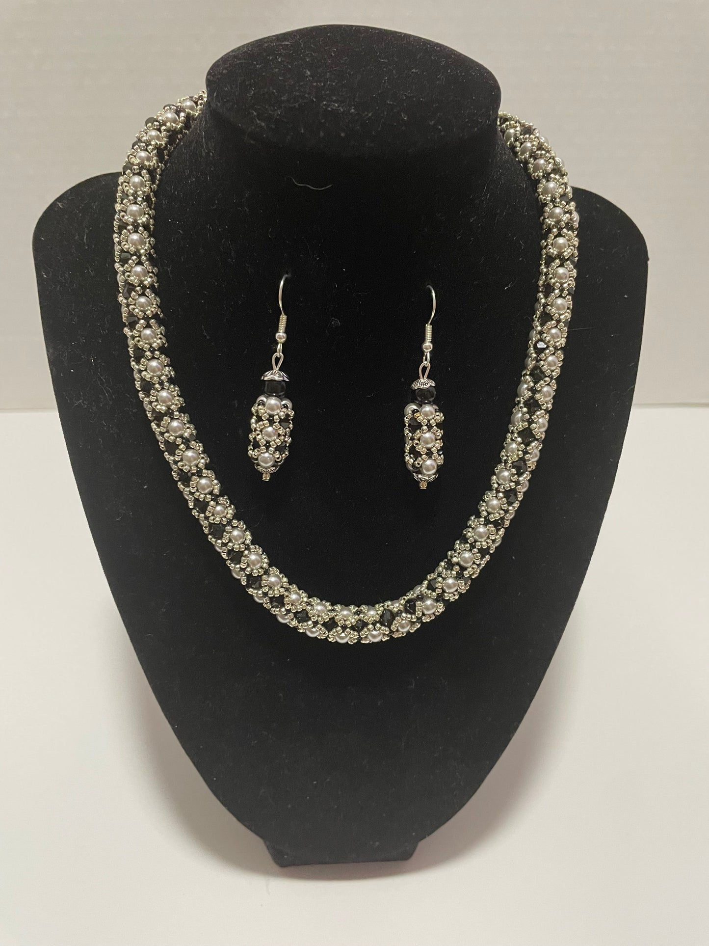 Necklace set
