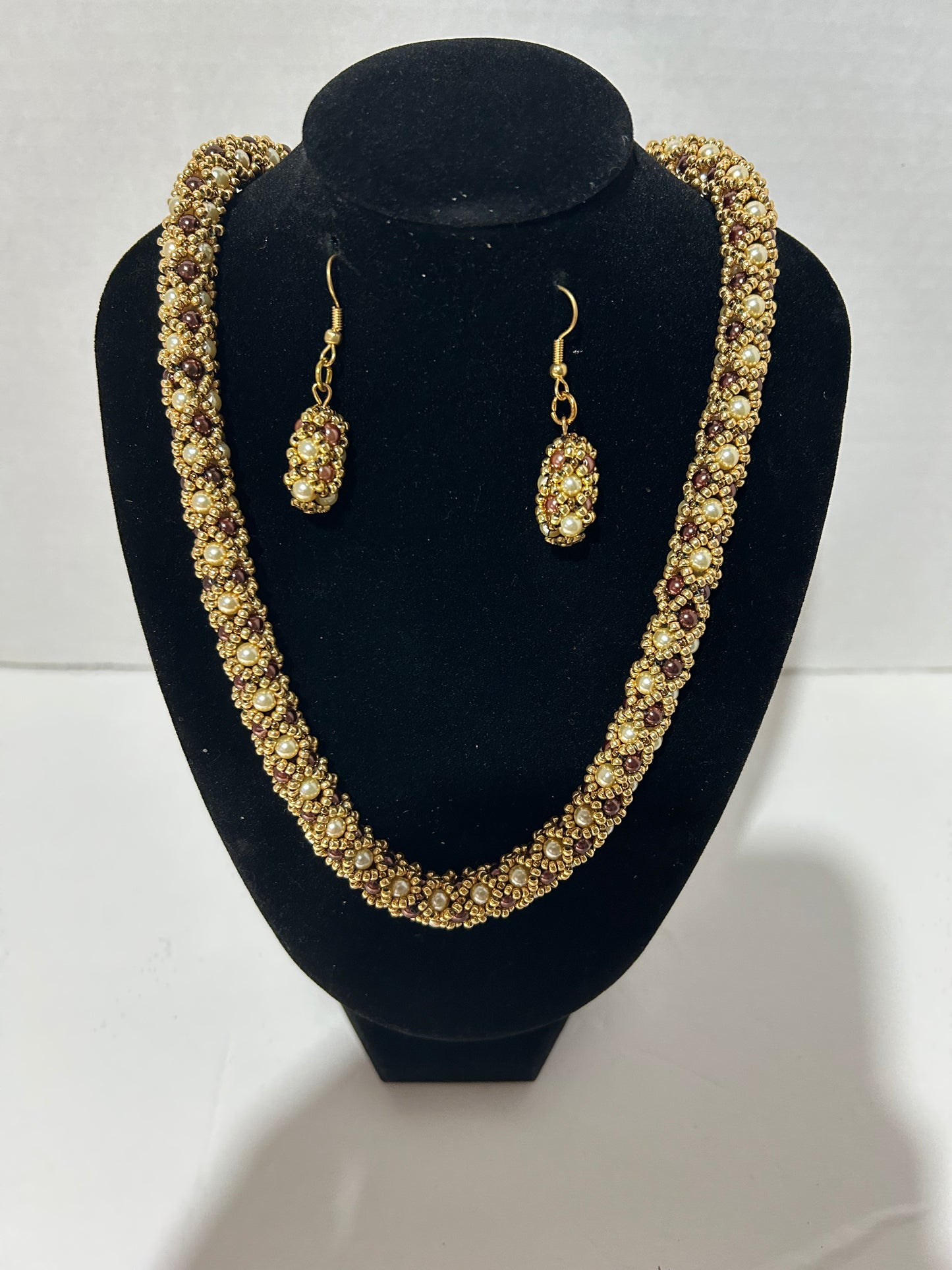 Necklace set