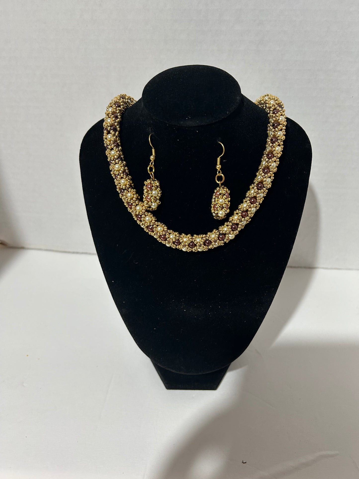 Necklace set