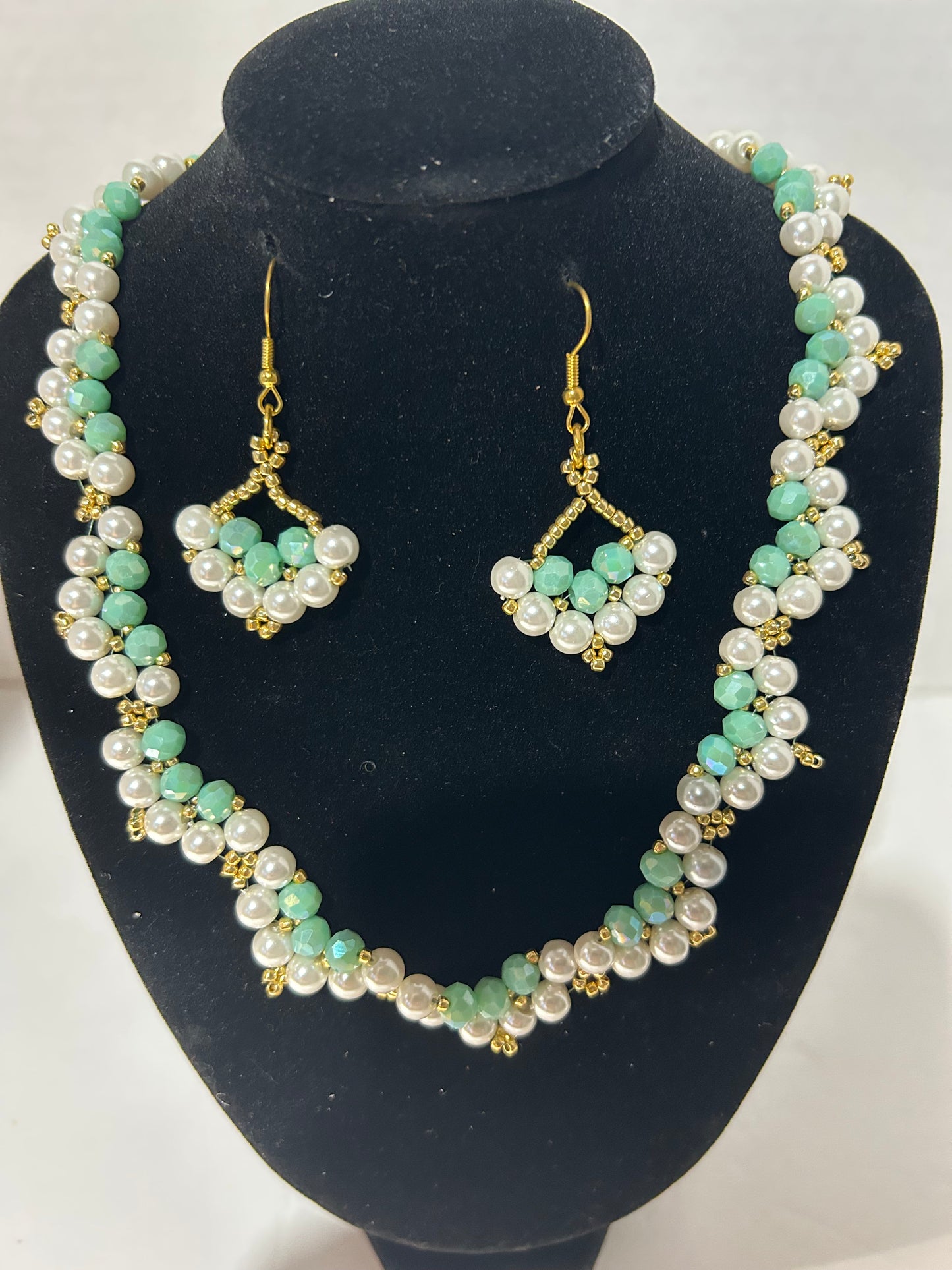 Necklace set