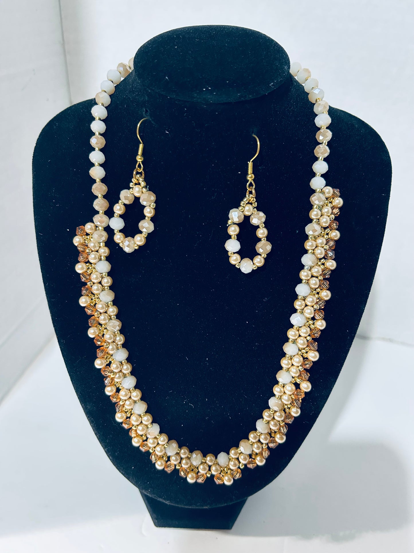 Necklace set