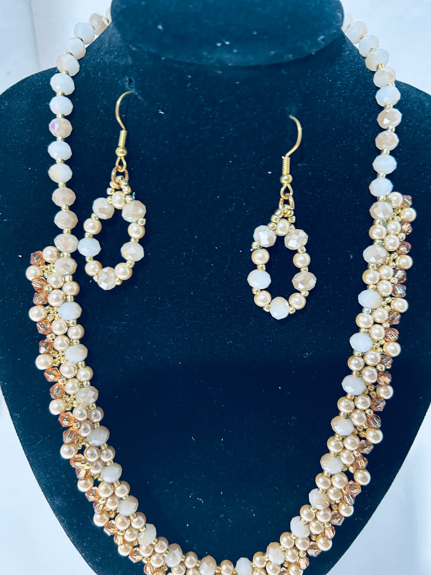 Necklace set