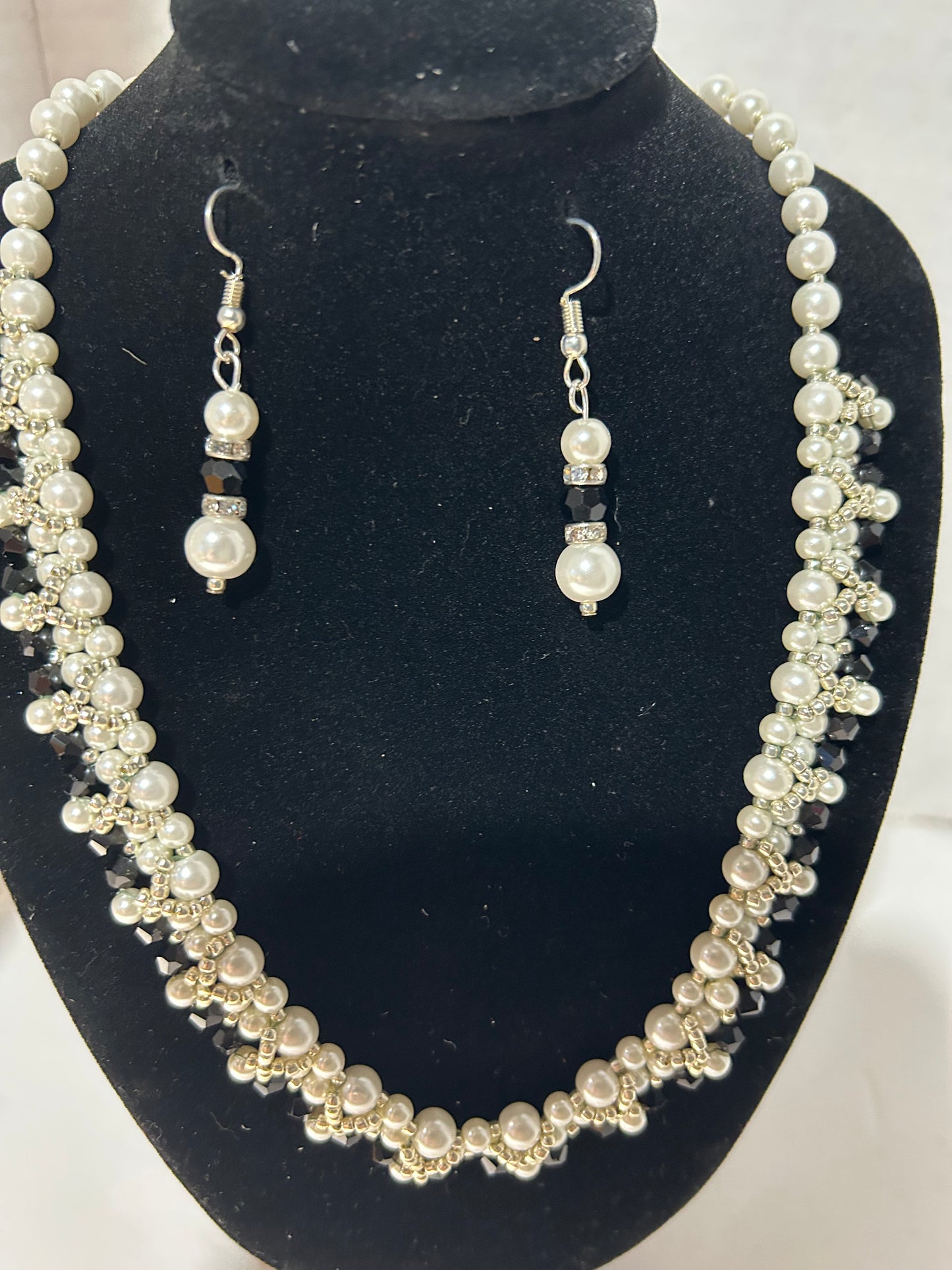Necklace set