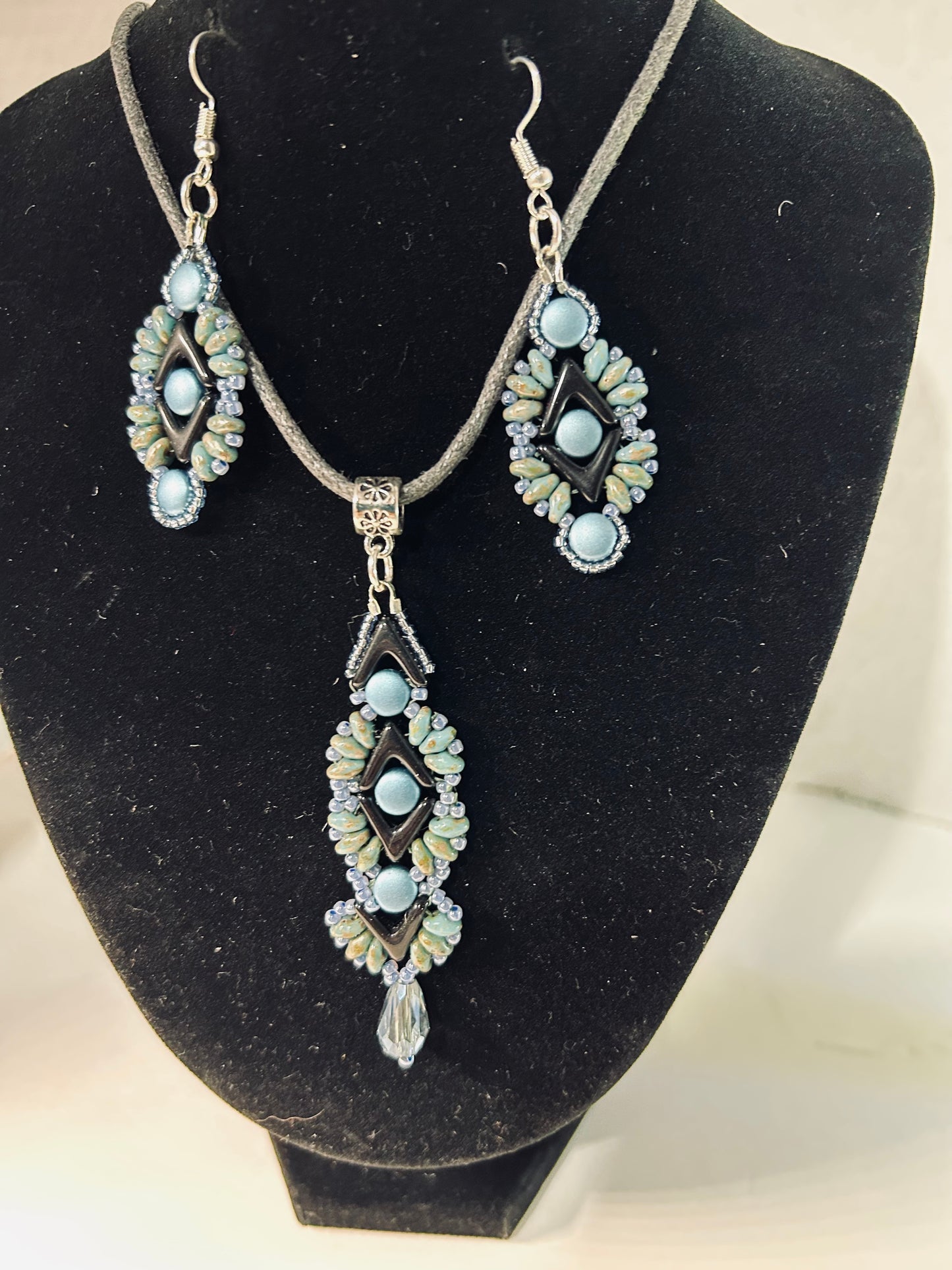 Necklace sets