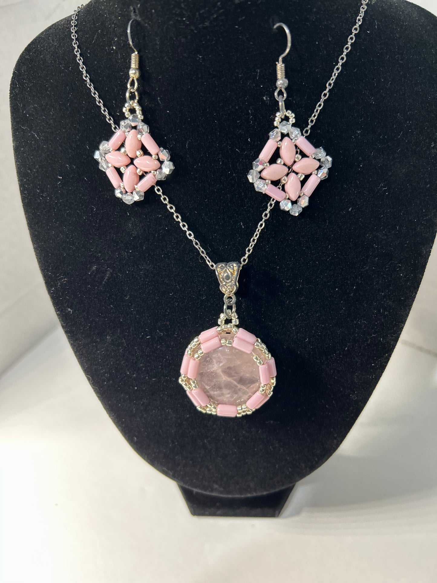 Necklace set