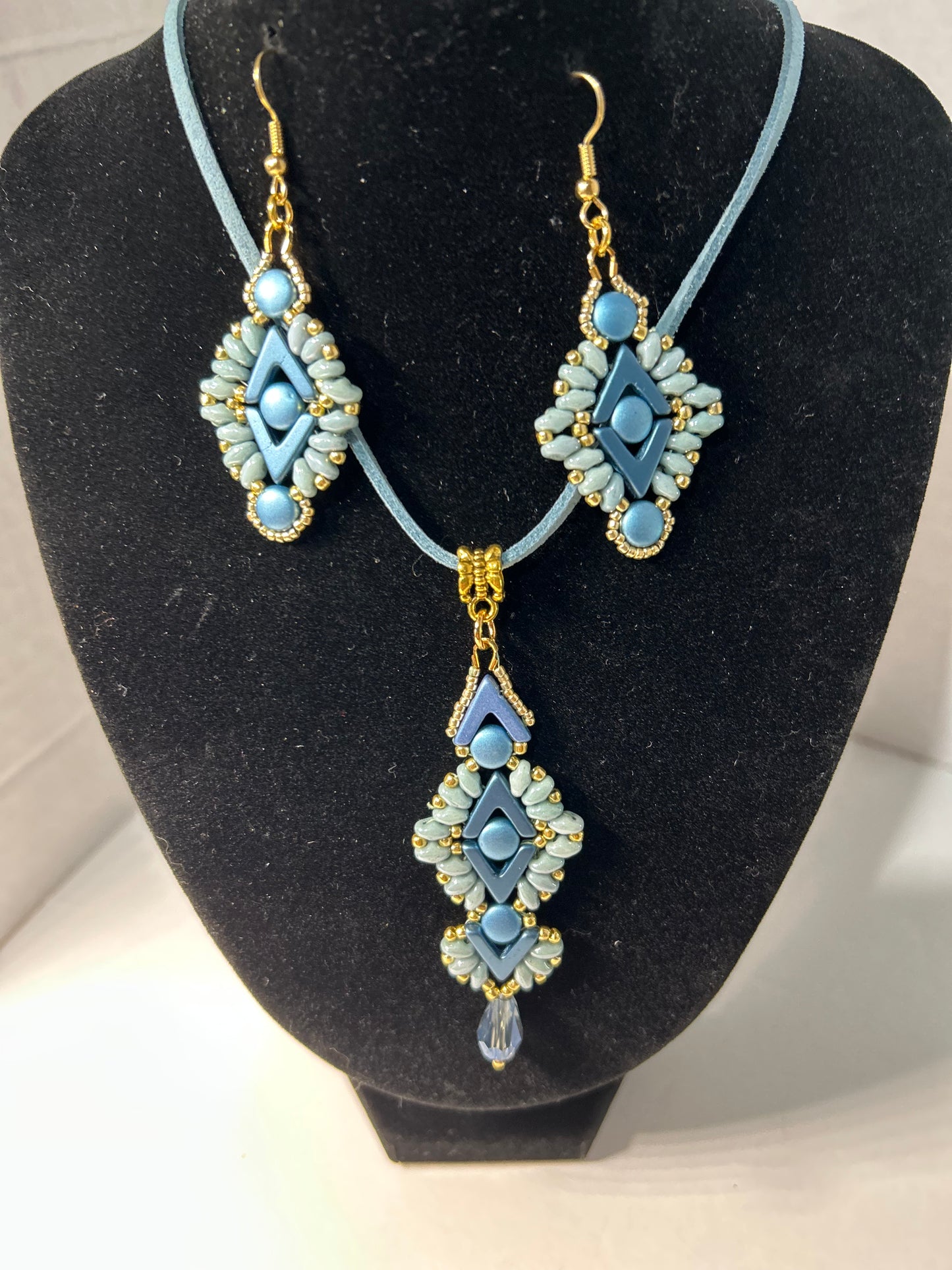 Necklace sets