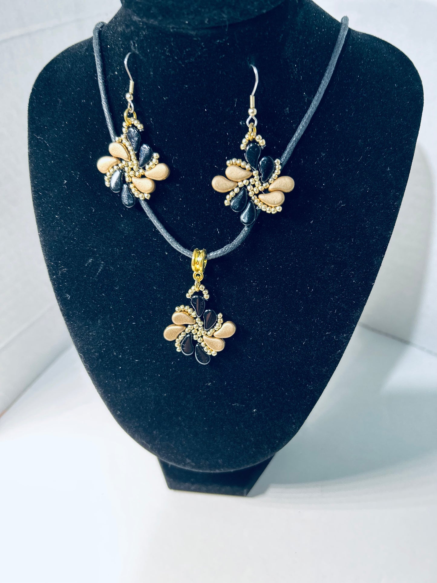 Necklaces sets
