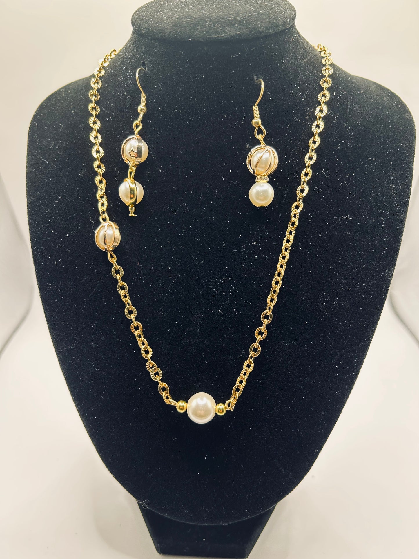 Necklaces set