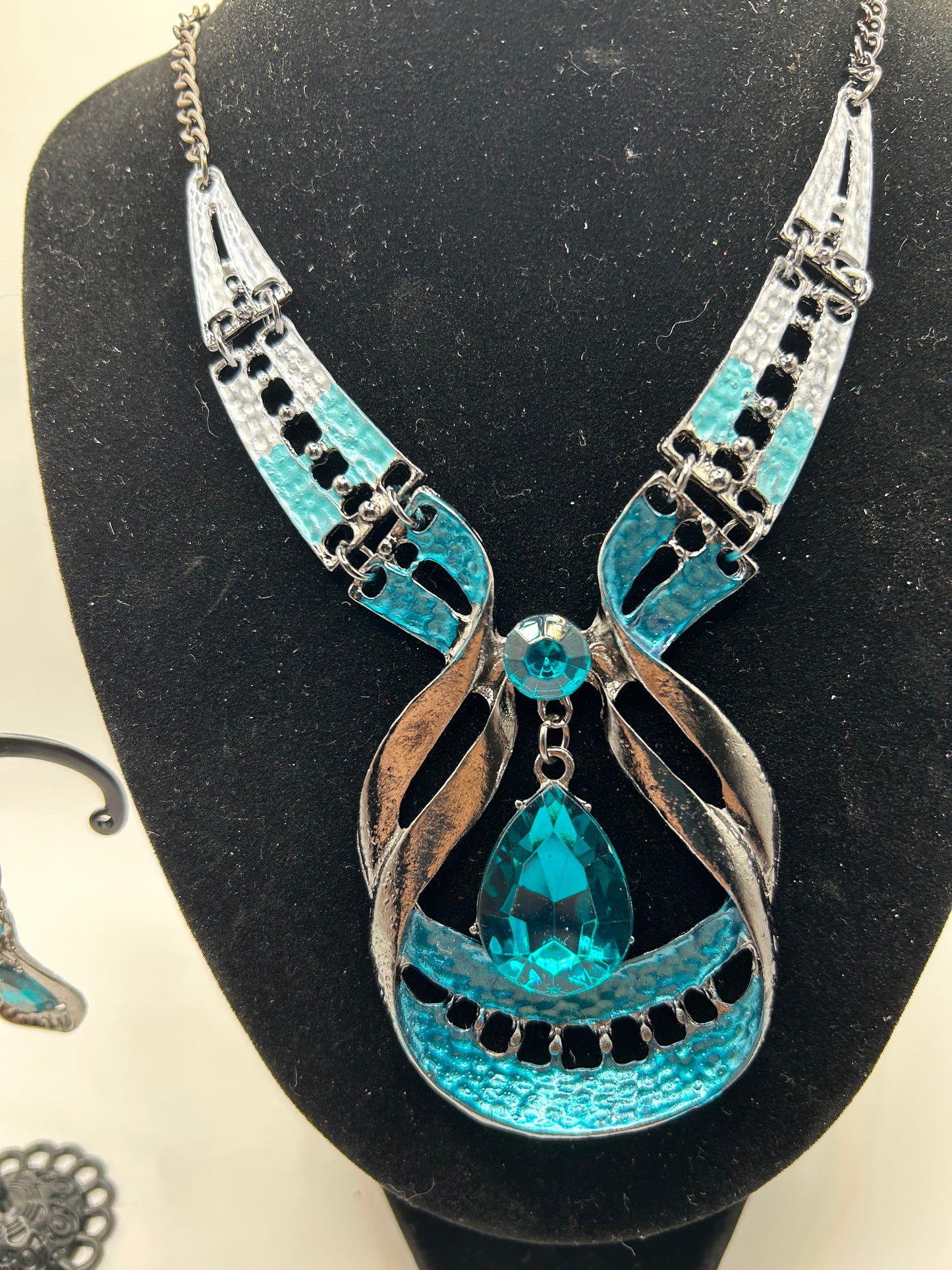 Necklace set