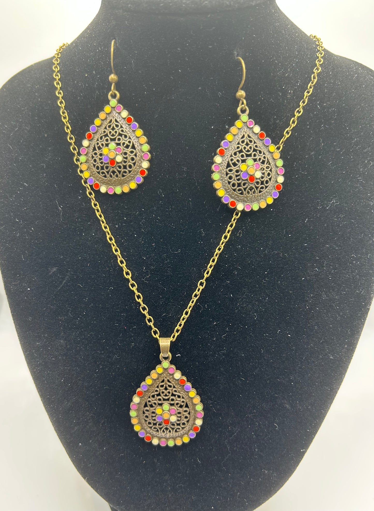 Necklace set
