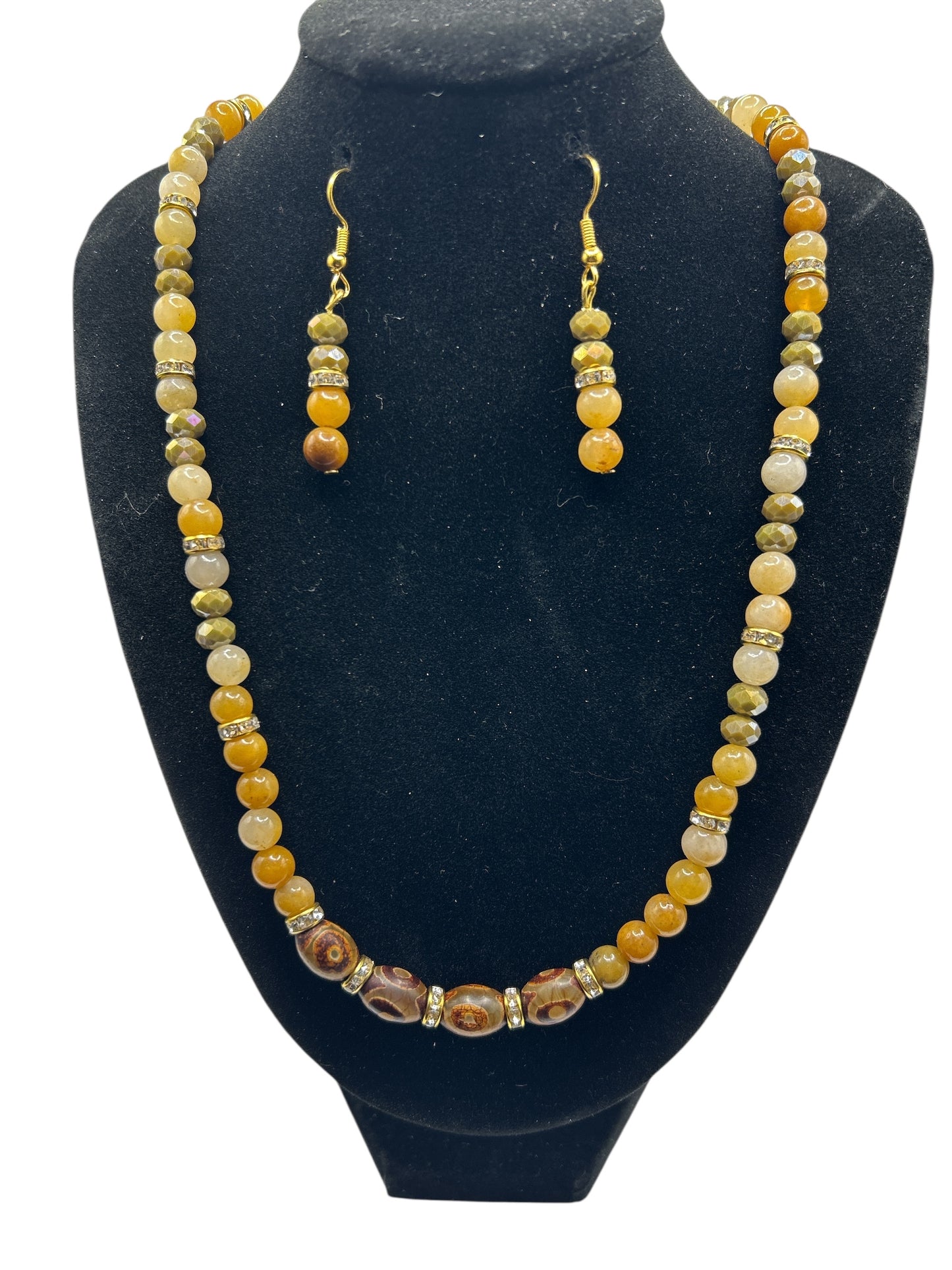 Necklace set