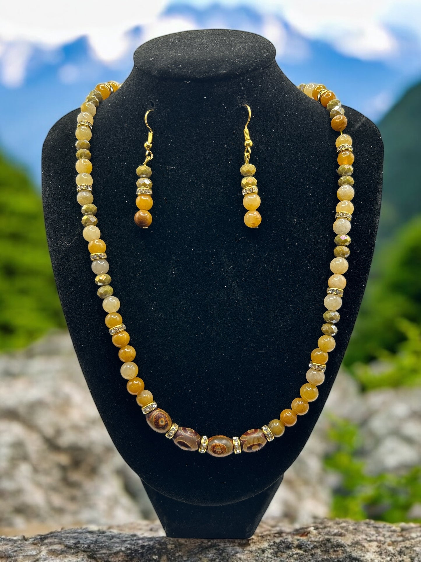 Necklace set