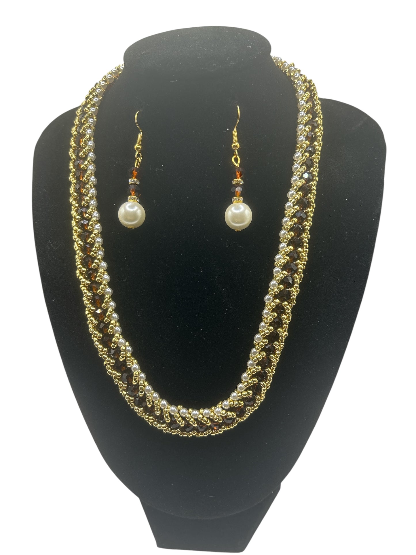 Necklace set
