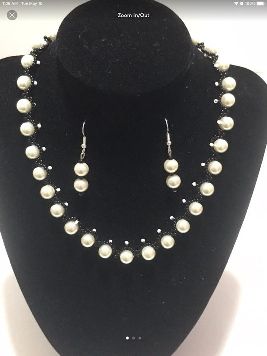 Necklace set