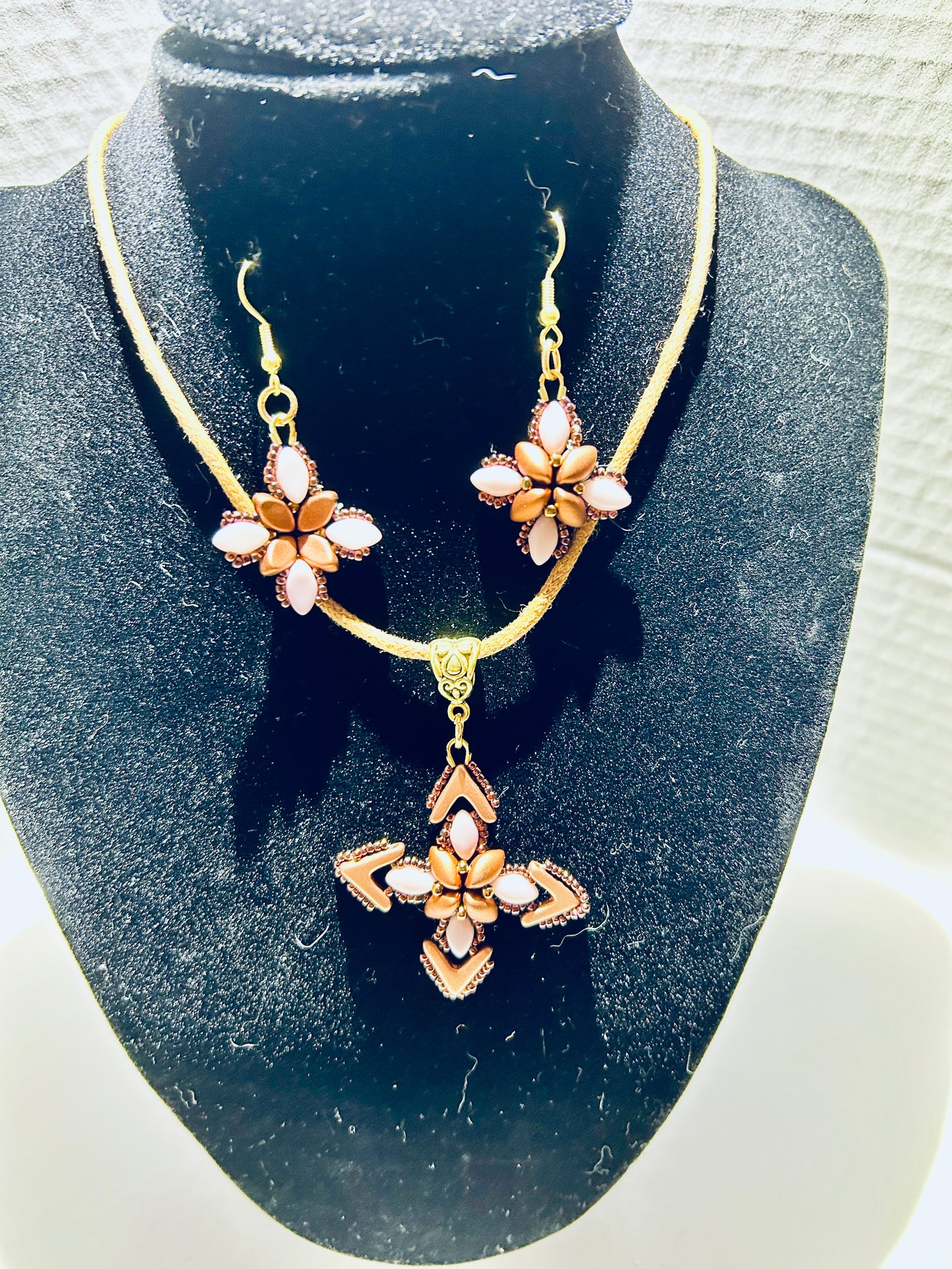 Necklace set