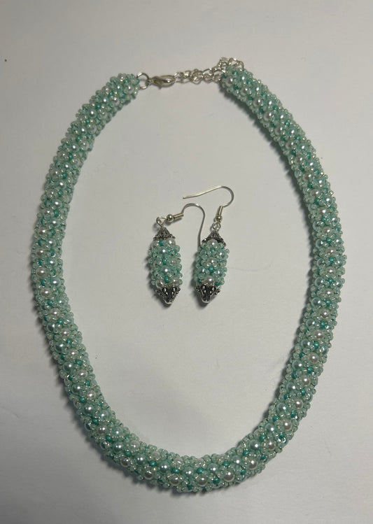 Necklace set