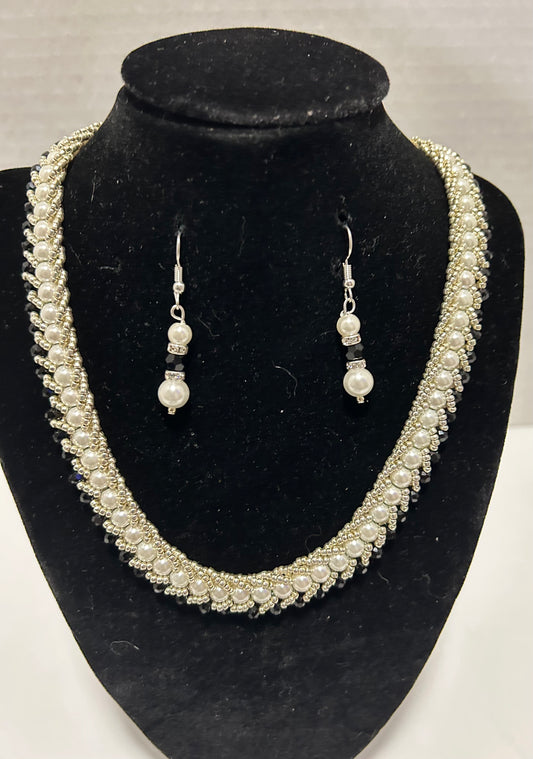 Necklace set
