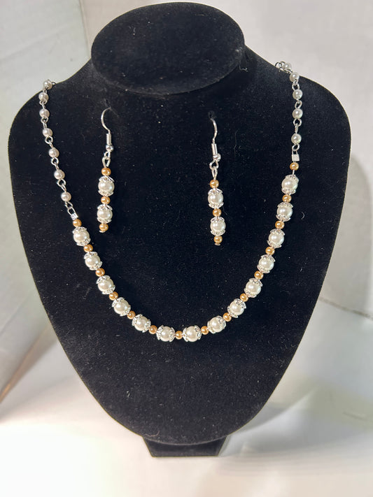 Necklace set