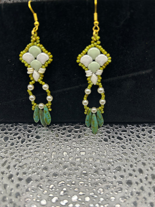 Earrings dangling different colors
