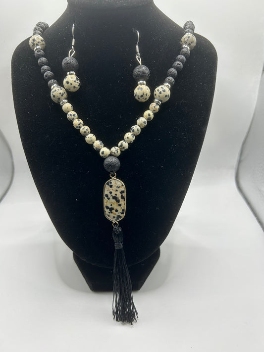 Necklace set