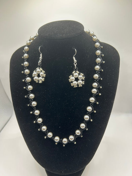 Necklace set